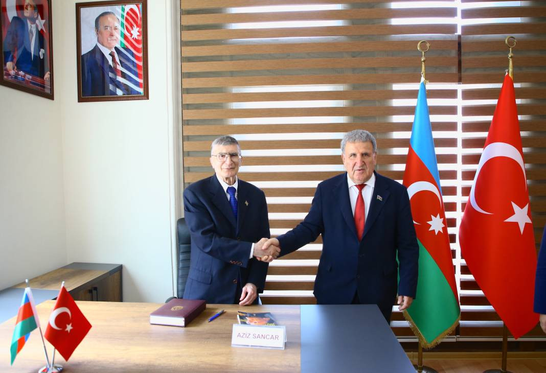 Aziz Sancar’a Azerbaycan Milli İlimler Akademisi onursal üyelik belgesi - Resim: 5